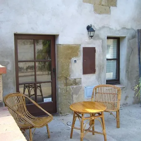 Tatil Evi 'la Petita' Costa Brava Chic Welcoming Medieval Village *